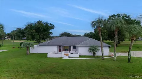 Exterior - 650 E Charleston Ct, Hernando, FL 34442 photo 11 of 12