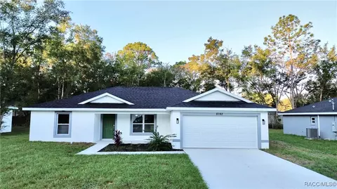 8782 N Sandree Dr, Citrus Springs, FL 34434