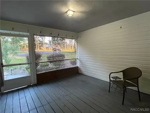 Exterior - 2347 N Putnam Pt, Hernando, FL 34442 photo 3 of 10