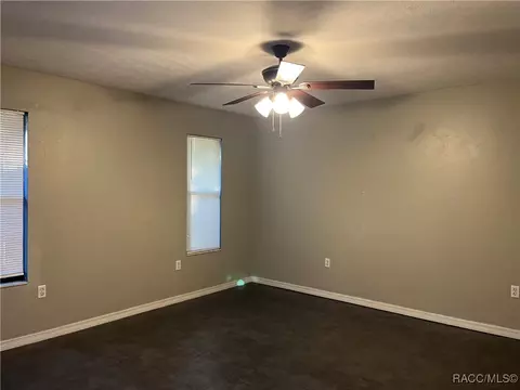 Living - 2347 N Putnam Pt, Hernando, FL 34442 photo 2 of 2