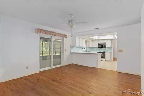 Living - 7150 N Whippoorwill Ter, Hernando, FL 34442 photo 6 of 7
