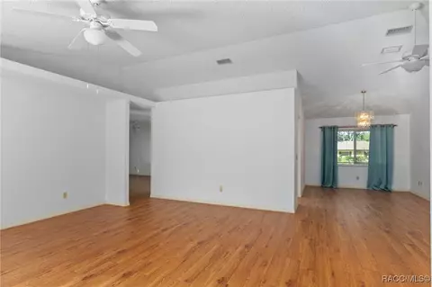 Living - 7150 N Whippoorwill Ter, Hernando, FL 34442 photo 2 of 7