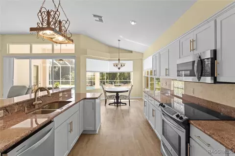 Kitchen - 126 W Mickey Mantle Path, Hernando, FL 34442 photo 7 of 7