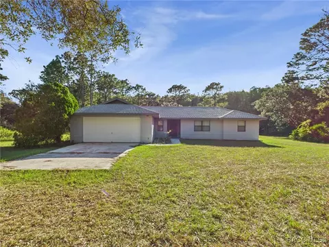 5198 N Sierra Vista Dr, Crystal River, FL 34428