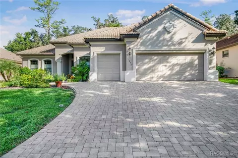 1040 W Beagle Run Loop, Hernando, FL 34442