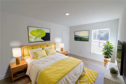 Bedroom - 656 E Alaska Ln, Hernando, FL 34442 photo 2 of 7