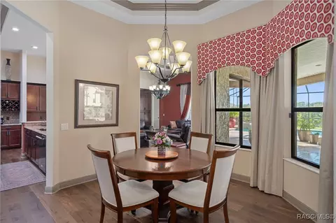 Dining - 152 E Atlantic St, Hernando, FL 34442 photo 4 of 6