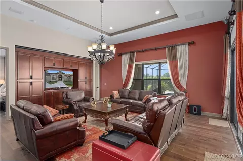 Living - 152 E Atlantic St, Hernando, FL 34442 photo 2 of 4