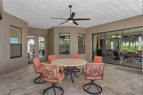 Exterior - 152 E Atlantic St, Hernando, FL 34442 photo 3 of 12