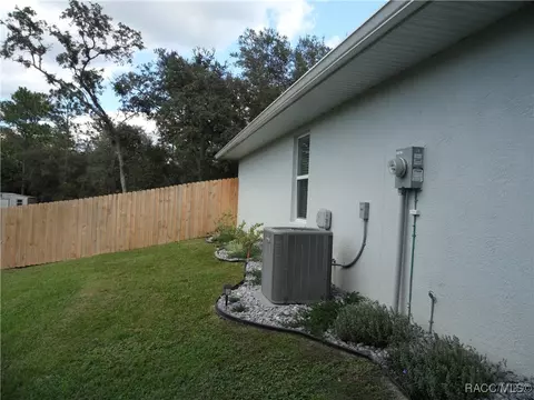 1255 E Rockefeller Ln, Hernando, FL 34442 photo 4