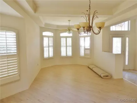 Living - 336 W Doerr Path, Hernando, FL 34442 photo 3 of 9