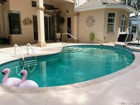 Exterior - 336 W Doerr Path, Hernando, FL 34442 photo 10 of 12