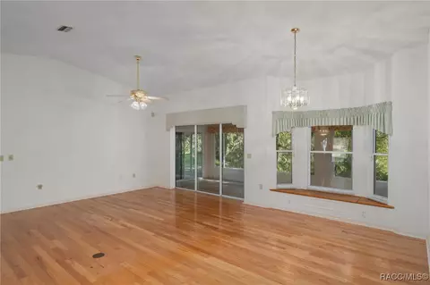 Living - 3059 N Chandler Dr, Hernando, FL 34442 photo 10 of 10