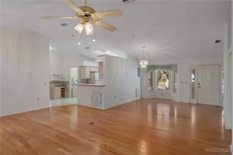 Living - 3059 N Chandler Dr, Hernando, FL 34442 photo 5 of 10