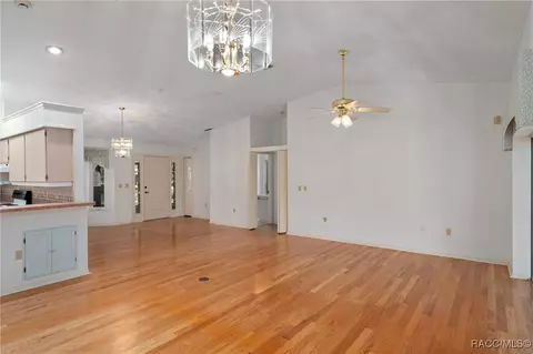 Living - 3059 N Chandler Dr, Hernando, FL 34442 photo 7 of 10