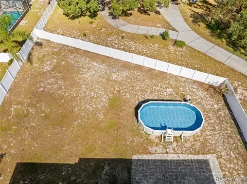 Exterior - 7319 Lagoon Rd, Spring Hill, FL 34606 photo 3 of 8