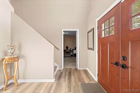 Entry Way - 7319 Lagoon Rd, Spring Hill, FL 34606 photo 1 of 7
