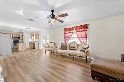 Living - 7319 Lagoon Rd, Spring Hill, FL 34606 photo 2 of 5