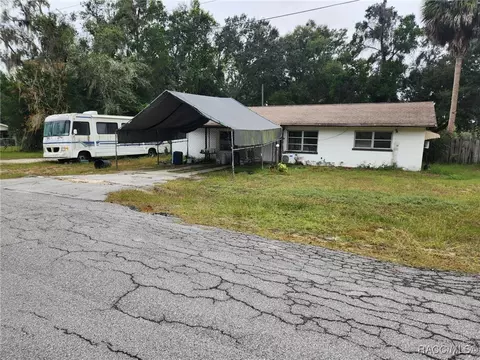 950 S Yellowwood Ter, Lecanto, FL 34461