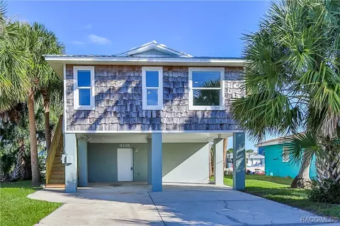 3285 Minnow Creek Dr, Hernando Beach, FL 34607