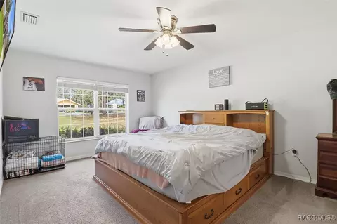 Bedroom - 1576 E Cleveland St, Hernando, FL 34442 photo 1 of 5