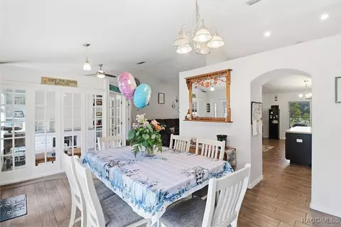 Dining - 1576 E Cleveland St, Hernando, FL 34442 photo 2 of 2