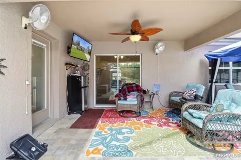 Exterior - 1576 E Cleveland St, Hernando, FL 34442 photo 3 of 11