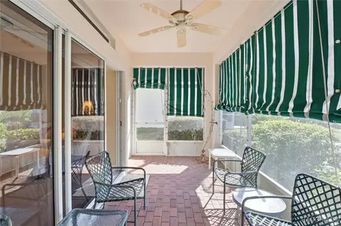 Exterior - 906 W Silver Meadow Loop, Hernando, FL 34442 photo 3 of 7