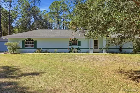 8756 N Munster Ter, Crystal River, FL 34428