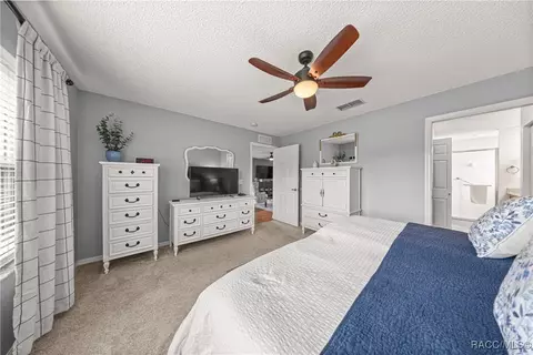 Bedroom - 9482 SW 93rd Loop, Ocala, FL 34481 photo 2 of 4