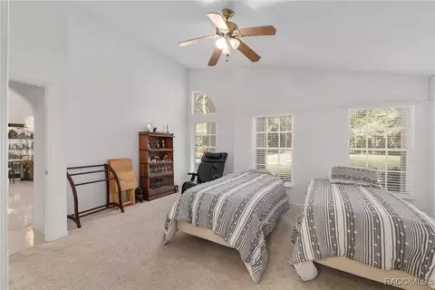 Bedroom - 90 Winding River Ln, Inglis, FL 34449 photo 9 of 9