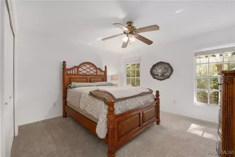 Bedroom - 90 Winding River Ln, Inglis, FL 34449 photo 6 of 9