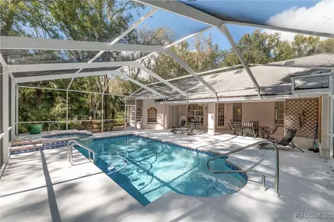 Exterior - 90 Winding River Ln, Inglis, FL 34449 photo 12 of 26