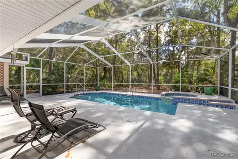 Exterior - 90 Winding River Ln, Inglis, FL 34449 photo 9 of 26