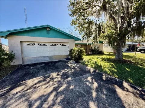 3901 N Nokomis Pt, Crystal River, FL 34428
