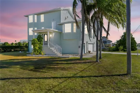 3302 Turks Cap Dr, Hernando Beach, FL 34607
