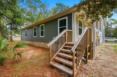 7637 W Sunburst Ln, Homosassa, FL 34448