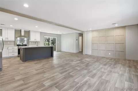 61 Jerry St, Inglis, FL 34449 photo 8