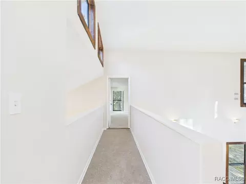 Entry Way - 3740 NE 133rd St, Anthony, FL 32617 photo 2 of 3