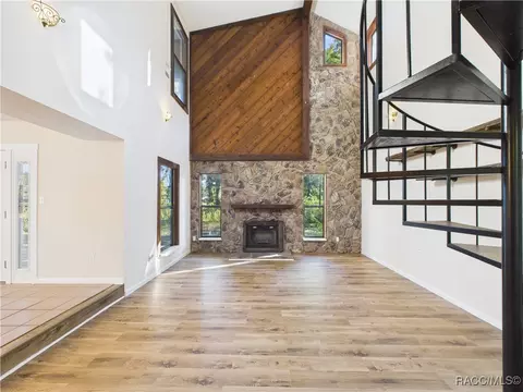 Living - 3740 NE 133rd St, Anthony, FL 32617 photo 1 of 10