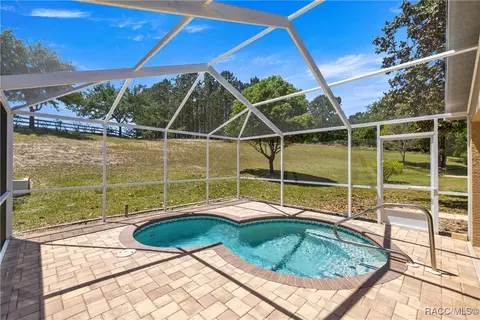 Exterior - 785 W Toucan Loop, Hernando, FL 34442 photo 2 of 10
