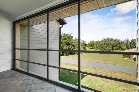 Exterior - 186 E Glassboro Ct #4B, Hernando, FL 34442 photo 9 of 18