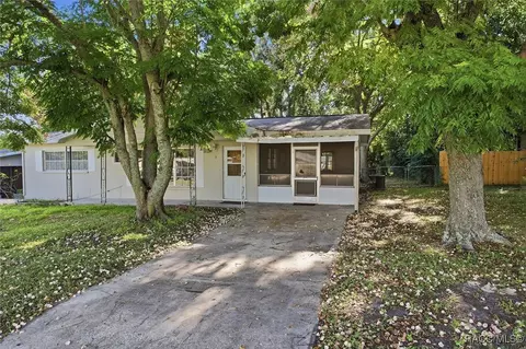 5 S Washington St, Beverly Hills, FL 34465