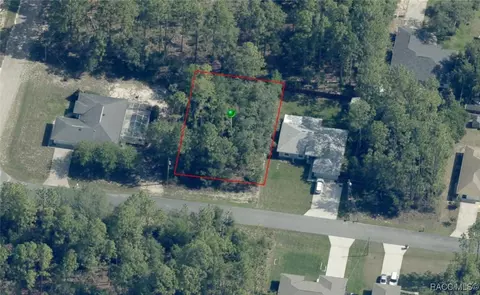 1553 W Barlow Pl, Citrus Springs, FL 34434
