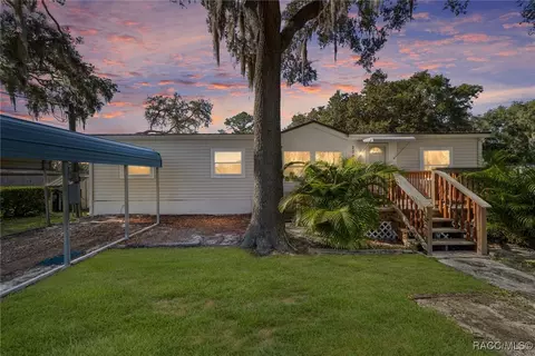 2008 N Retreat Dr, Inverness, FL 34453
