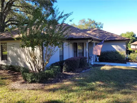 6018 W Bromley Cir, Crystal River, FL 34429