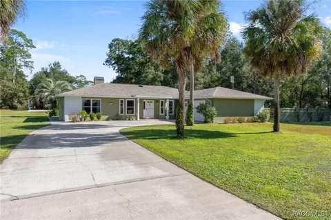 8303 N Marinazzo Ter, Crystal River, FL 34428