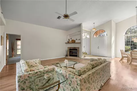 Living - 631 E Liberty St, Hernando, FL 34442 photo 5 of 5