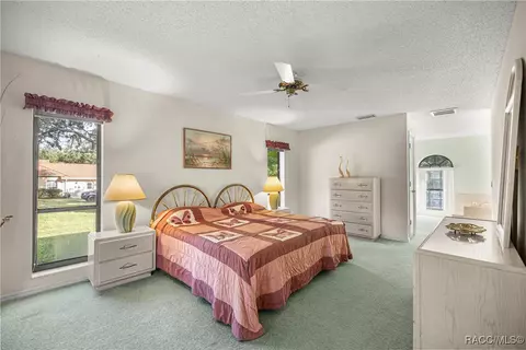 Bedroom - 631 E Liberty St, Hernando, FL 34442 photo 2 of 6