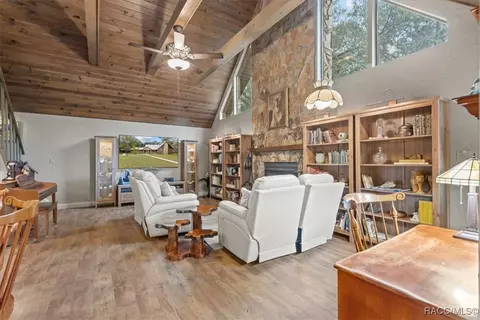 Living - 154 SE Hammock Rd, Inglis, FL 34449 photo 3 of 3